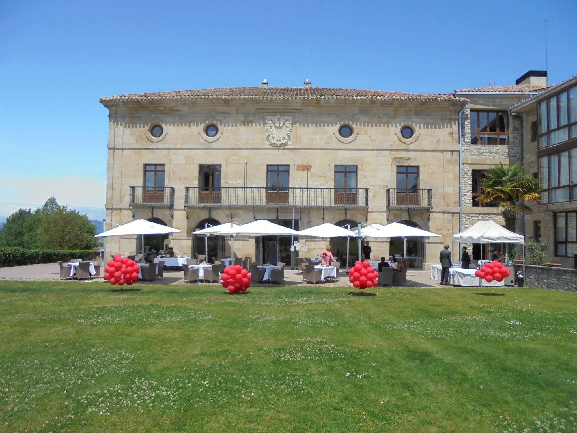 De Hotel Argomaniz